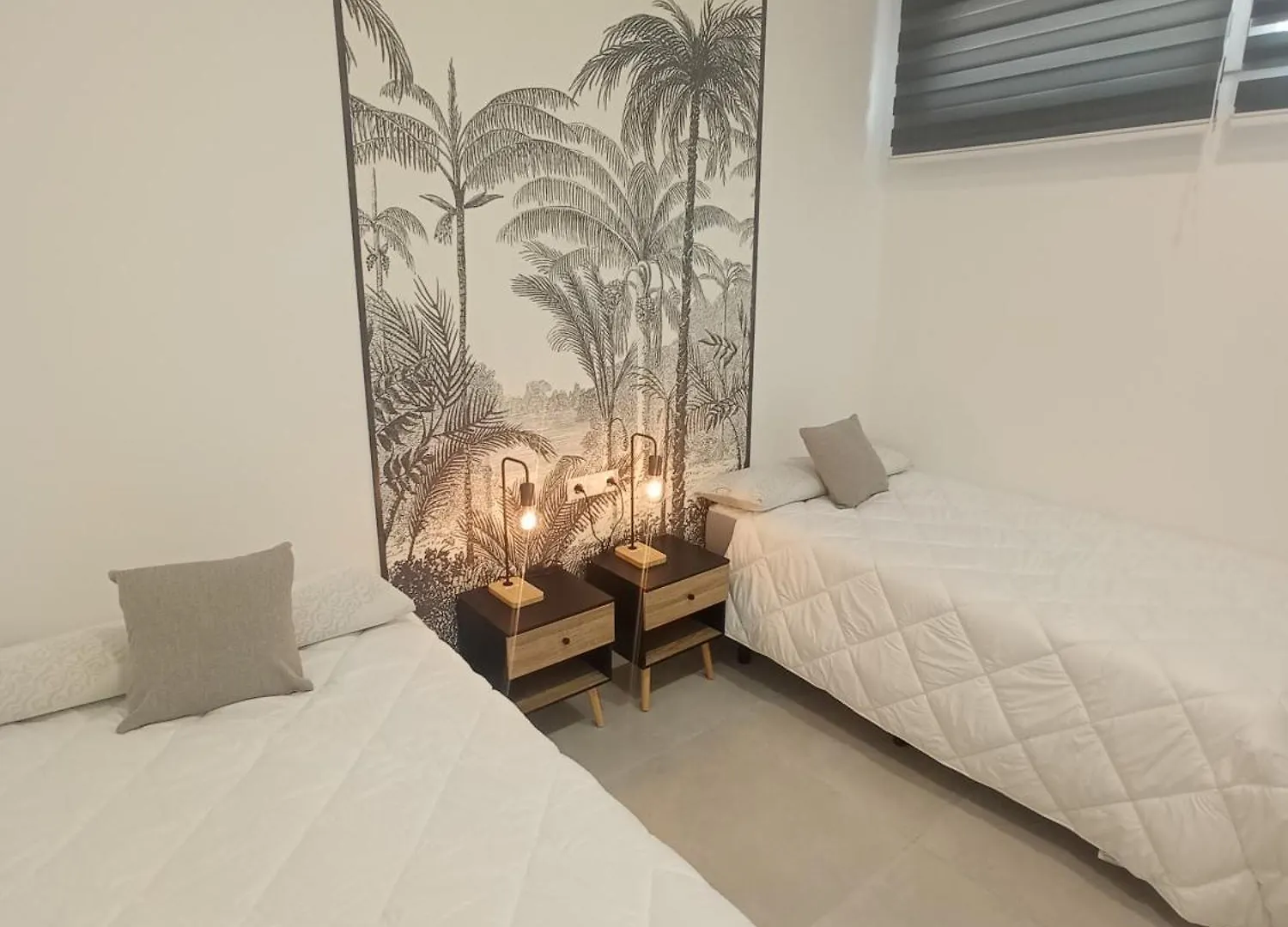 Apartamento Moderno Junto A Estacion De Tren Cordoba Spain